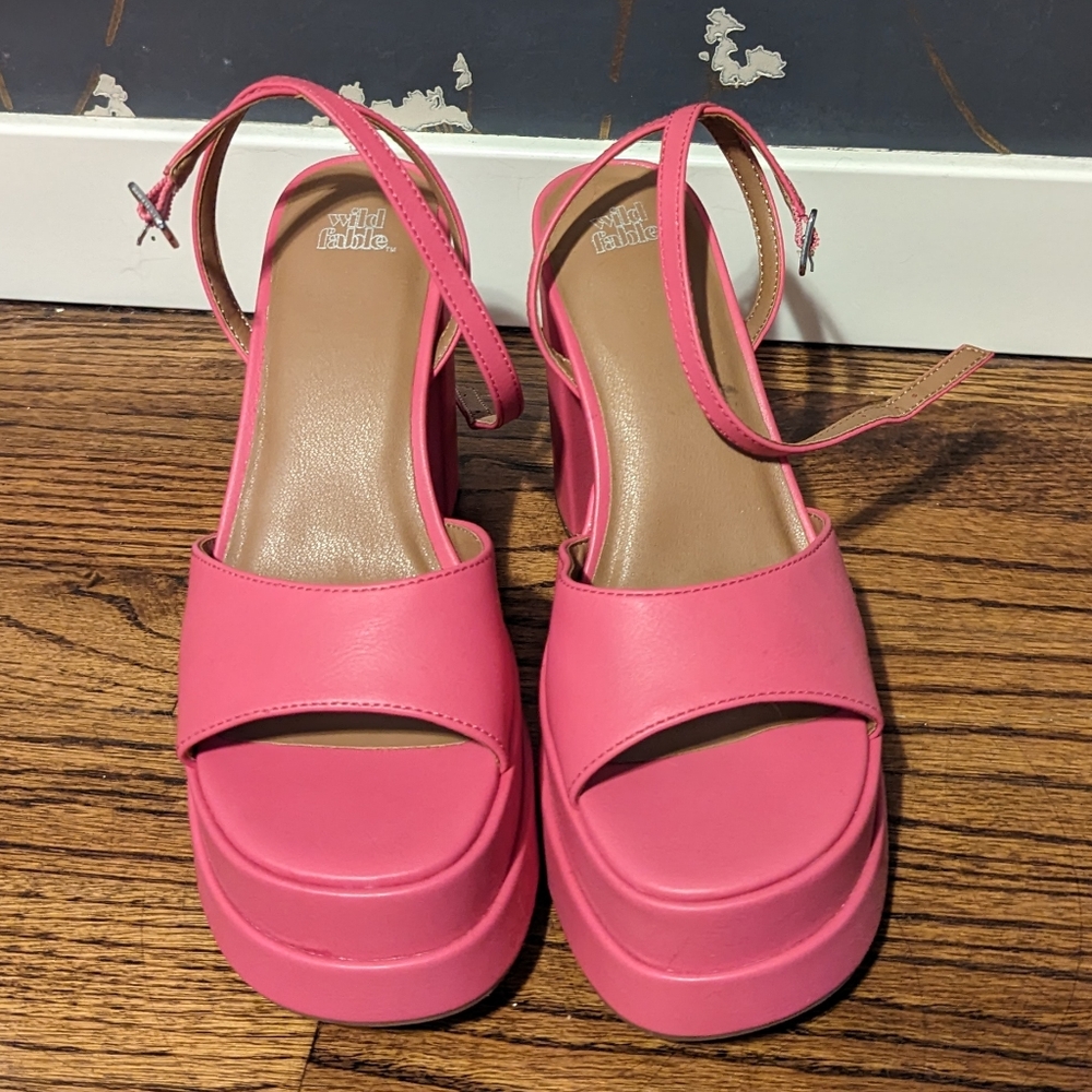 Wild Fable Chunky Pink Platforms